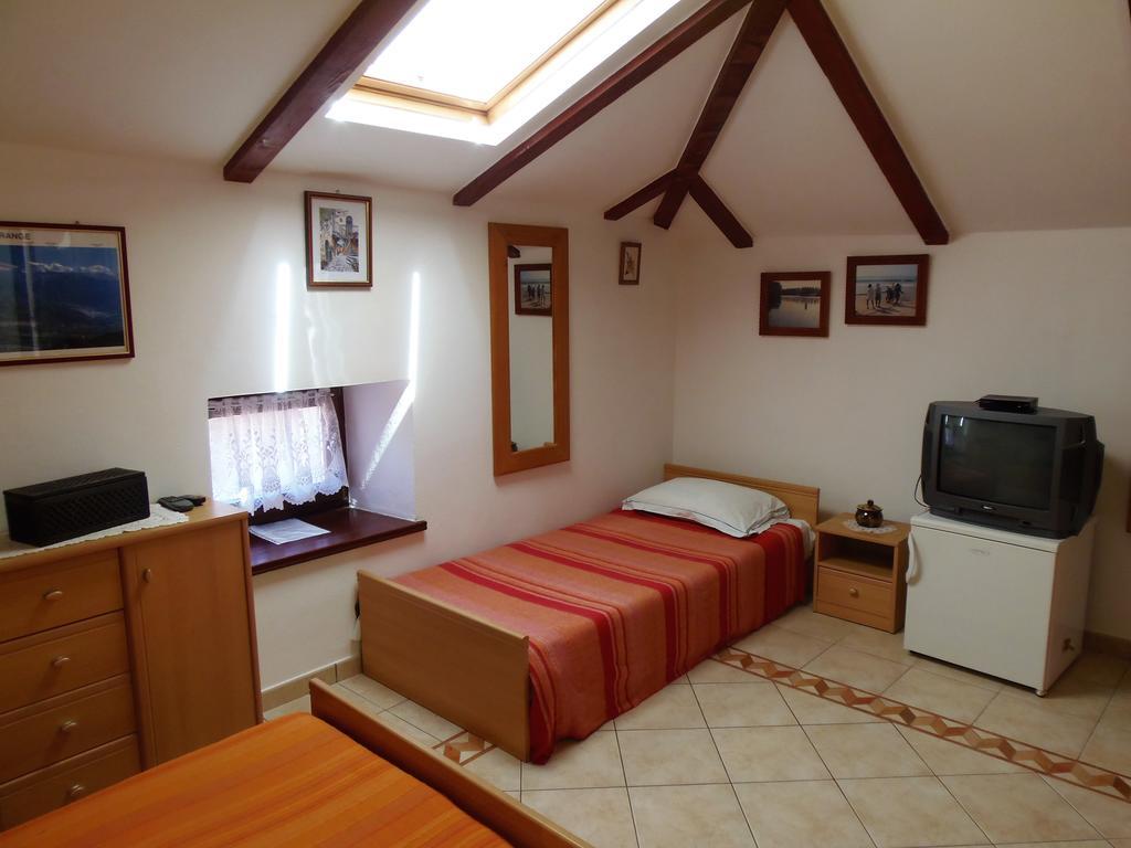Apartment Noemi Μεντουλίν Εξωτερικό φωτογραφία