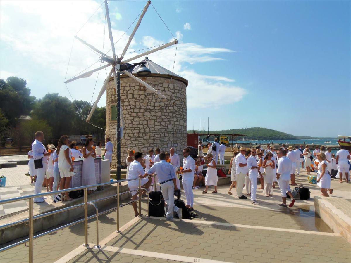 Apartment Noemi Μεντουλίν Εξωτερικό φωτογραφία