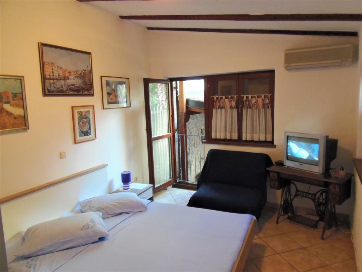 Apartment Noemi Μεντουλίν Εξωτερικό φωτογραφία