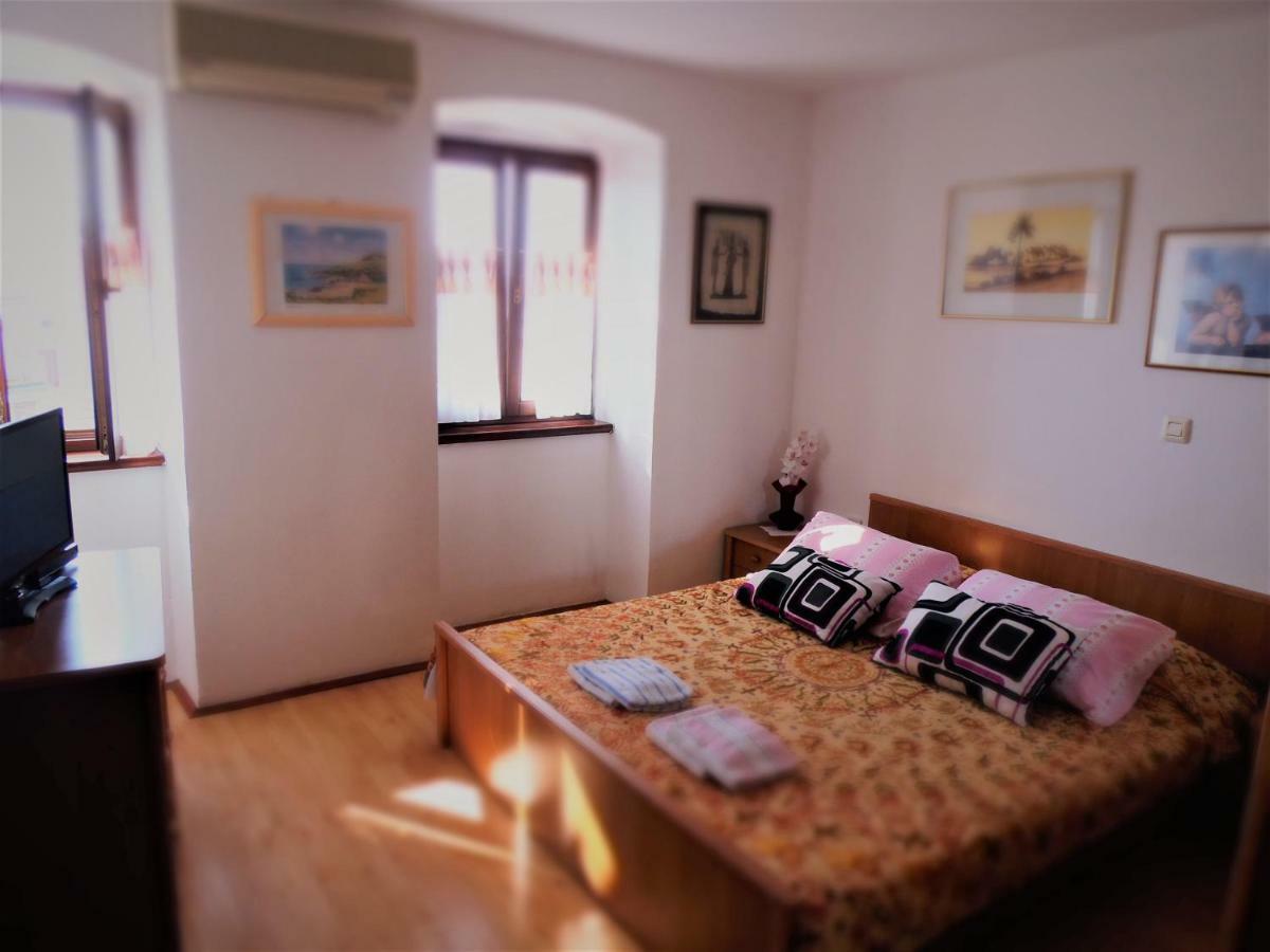 Apartment Noemi Μεντουλίν Εξωτερικό φωτογραφία