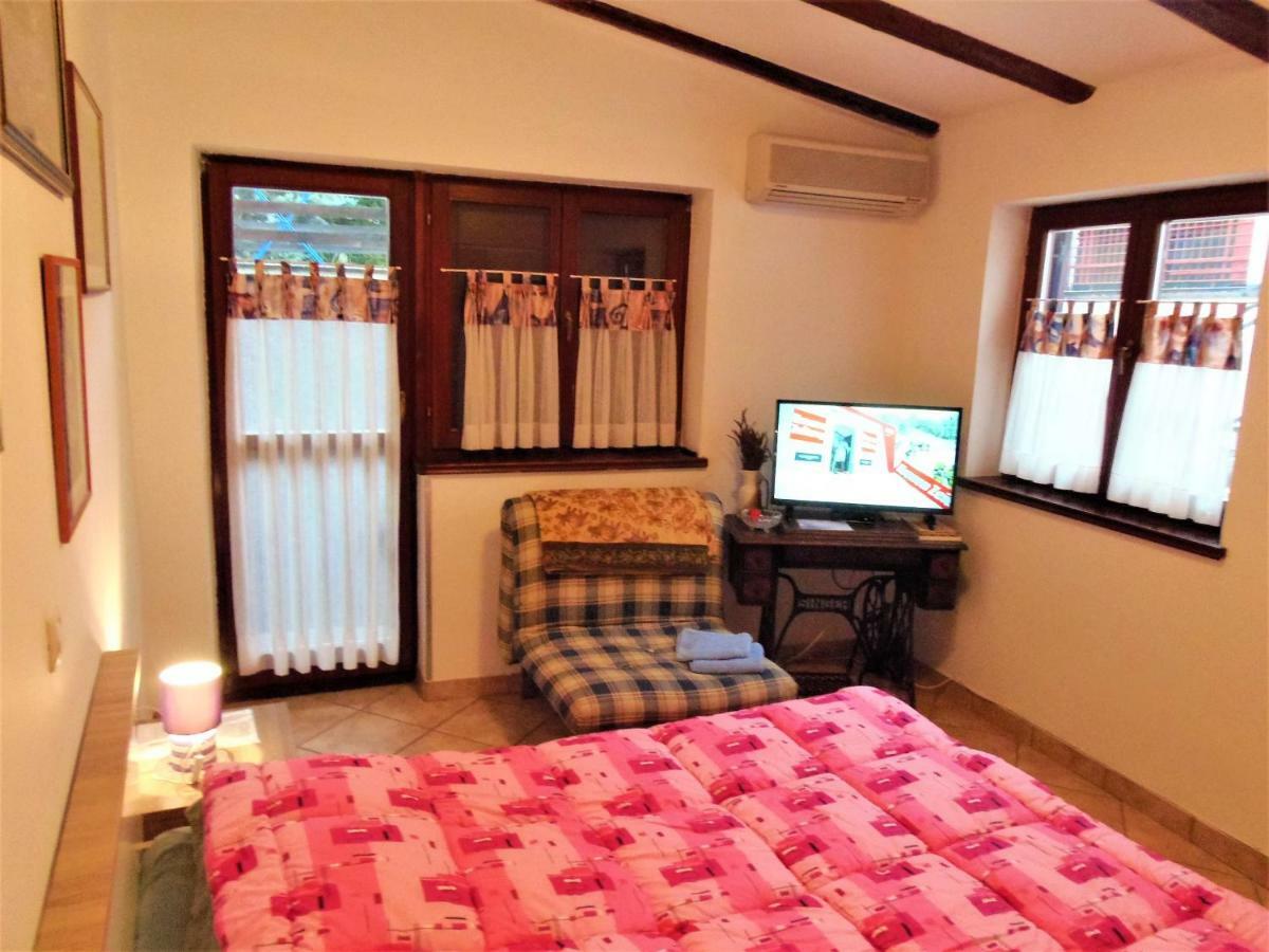 Apartment Noemi Μεντουλίν Εξωτερικό φωτογραφία