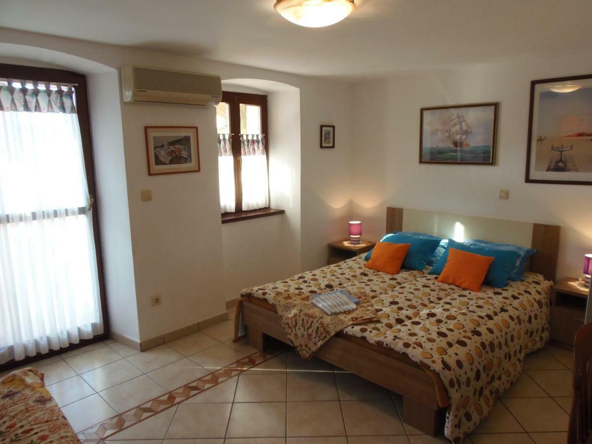 Apartment Noemi Μεντουλίν Εξωτερικό φωτογραφία
