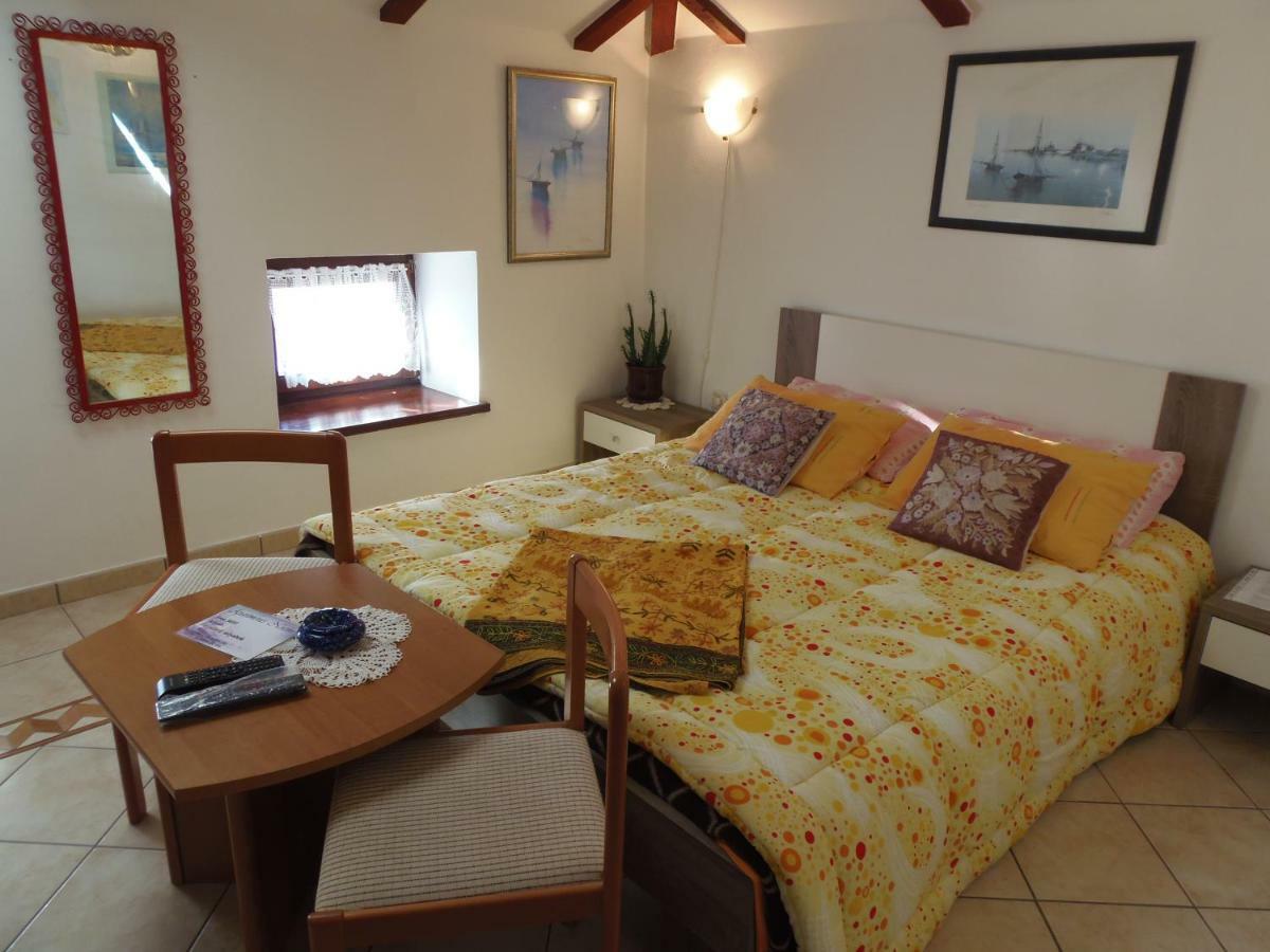 Apartment Noemi Μεντουλίν Εξωτερικό φωτογραφία