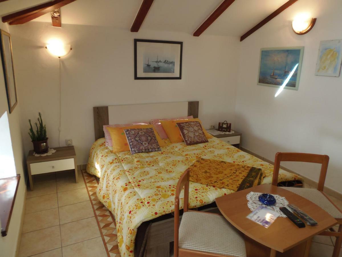 Apartment Noemi Μεντουλίν Εξωτερικό φωτογραφία
