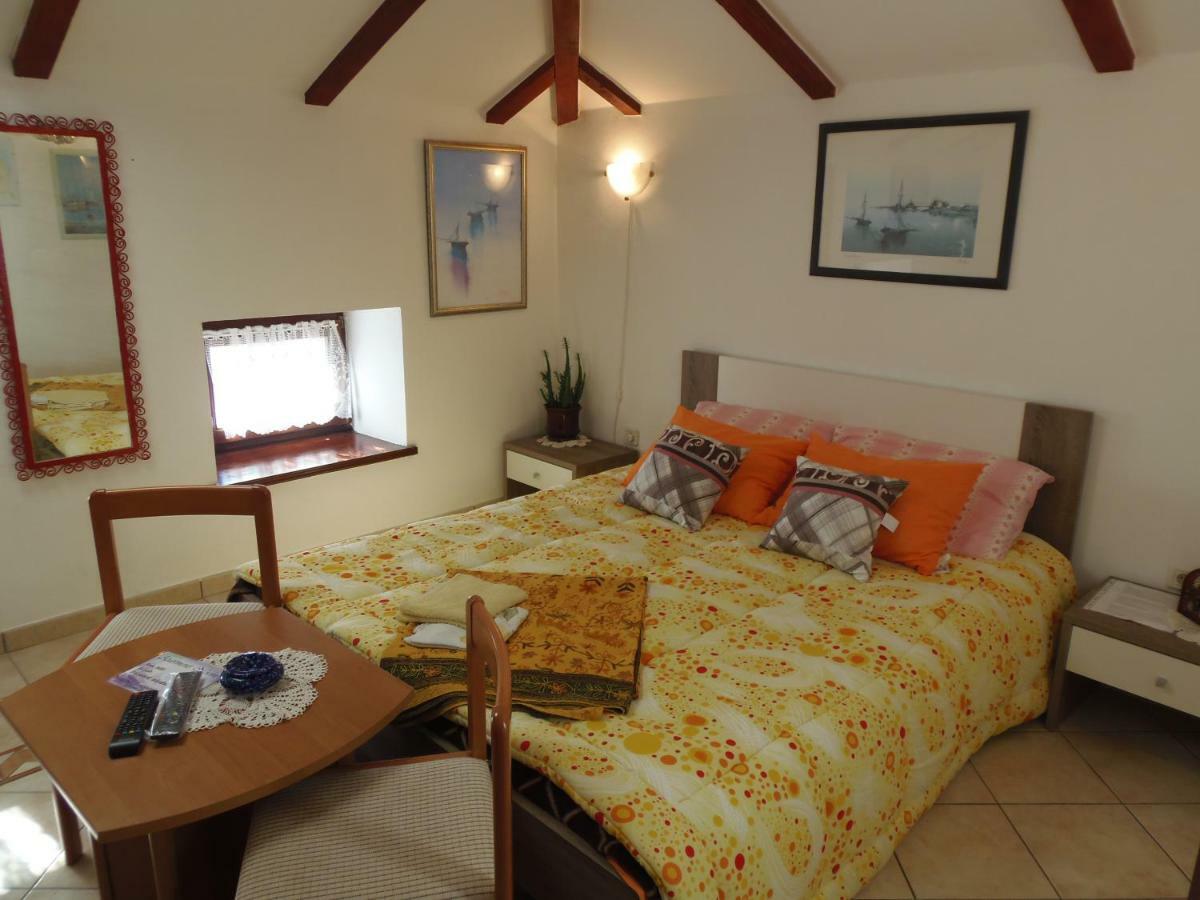 Apartment Noemi Μεντουλίν Εξωτερικό φωτογραφία