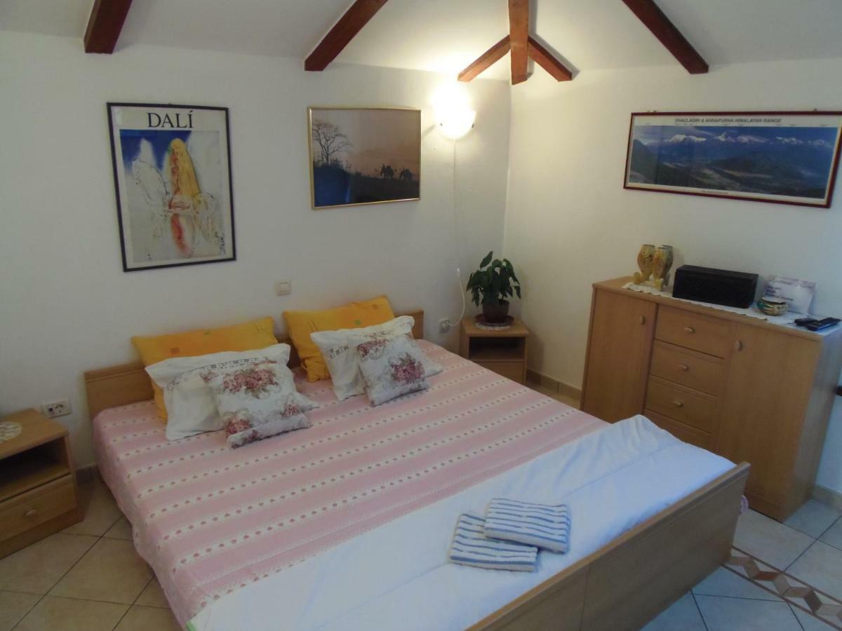 Apartment Noemi Μεντουλίν Εξωτερικό φωτογραφία